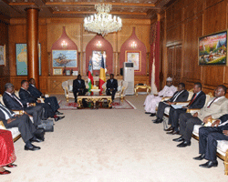 Image 3 - Président