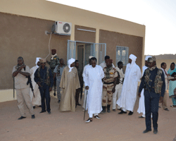 Image 3 - Président